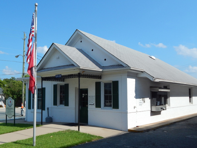 town hall and town office wadesboro nc