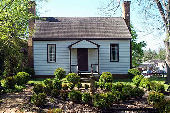 oldest residence in wadesboro boggan hammond house historical house museum